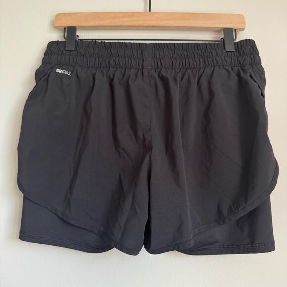 Puma Women's Shorts Size Large 2 in 1 Black Running Athletic Biker 5' - Picture 5 of 10